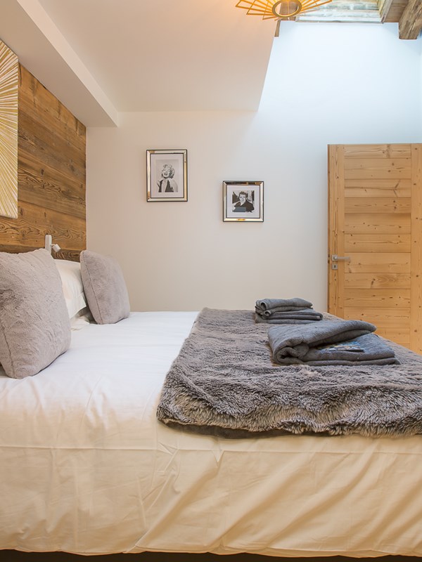 MM Morzna Apt SMALL 35