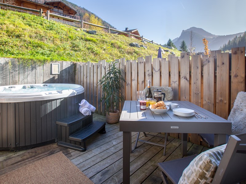 MM Morzna Etoile Living 11