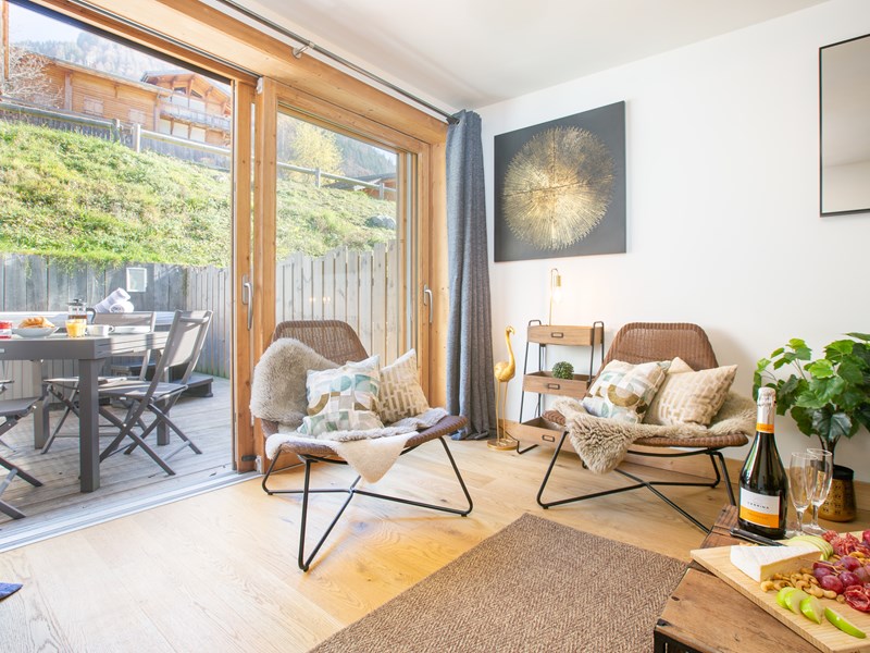 MM Morzna Etoile Living 7