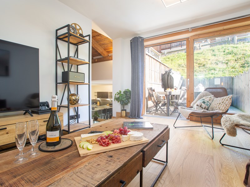 MM Morzna Etoile Living 4